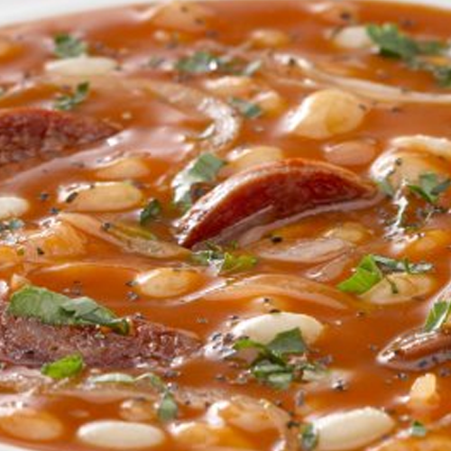 Porotos con longaniza